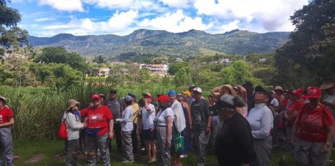 Las jornadas incluyeron rumba aeróbica dirigida, espacios de descanso y contacto con la naturaleza.